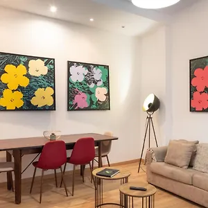 With Terrace By Lovelystay Apartment