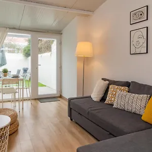  Apartamento Lovely & Bright Family Flat W/ Patio
