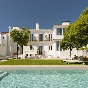 Dona Graca Apartment